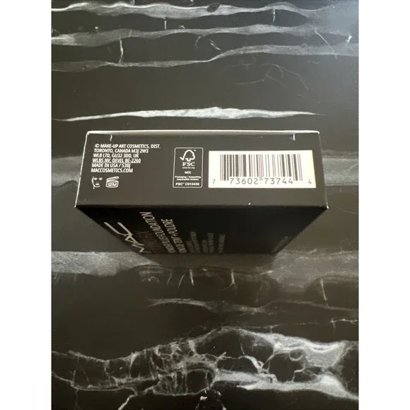 MAC Studio Fix Powder Plus Foundation C8 0.42 oz/12 g Brand New With Box - Picture 4 of 7